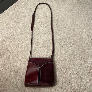 Genuine Leather made in Italy Burgundy crossbody bag